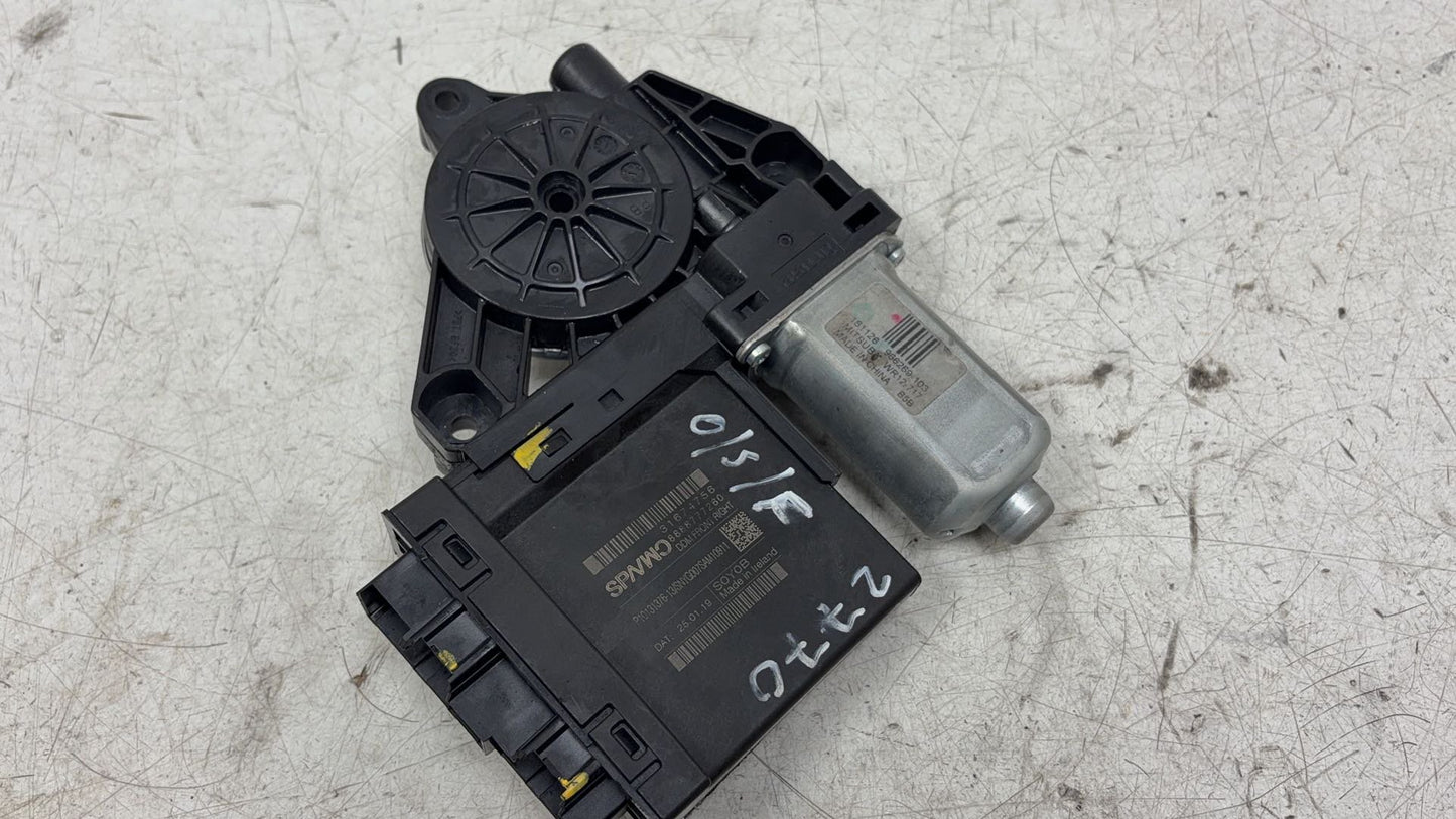 2013 - 2016 Volvo V40 III 525 Hatchback CENTRAL LOCKING MOTOR (FRONT DRIVER SIDE) 10242574