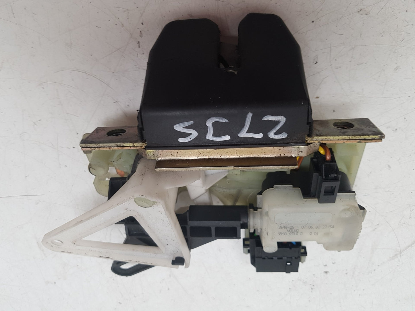 2000 - 2007 Volvo XC70  Estate Bootlid Lock Actuator 9990.6518.0