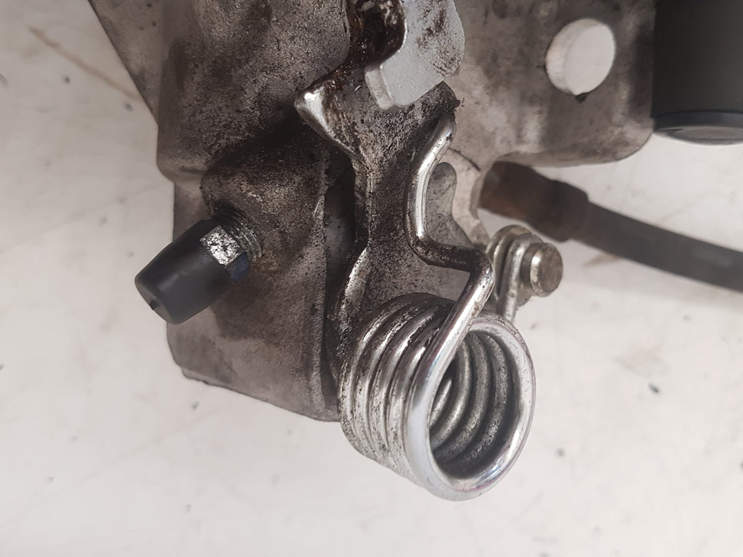 2010 - 2012 Volvo S40  Saloon Left Rear Caliper 99412435