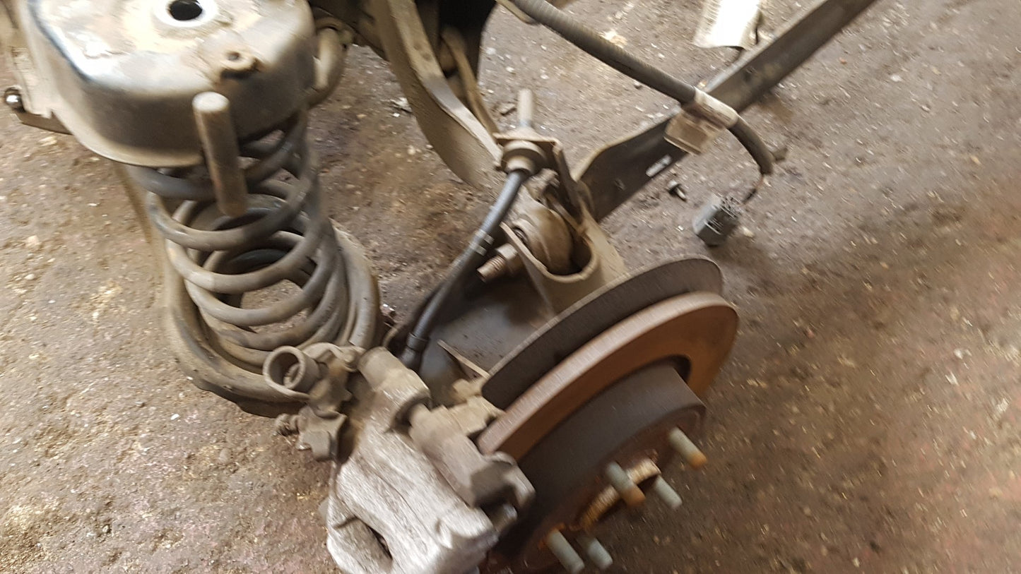 2015 - 2019 Volvo V40 Cross Country  Hatchback Rear Axle Assembly 31360772