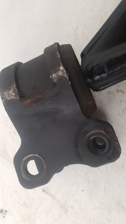 2006 - 2012 Volvo C30  Hatchback Right Front Lower Control Arm 455 GREY