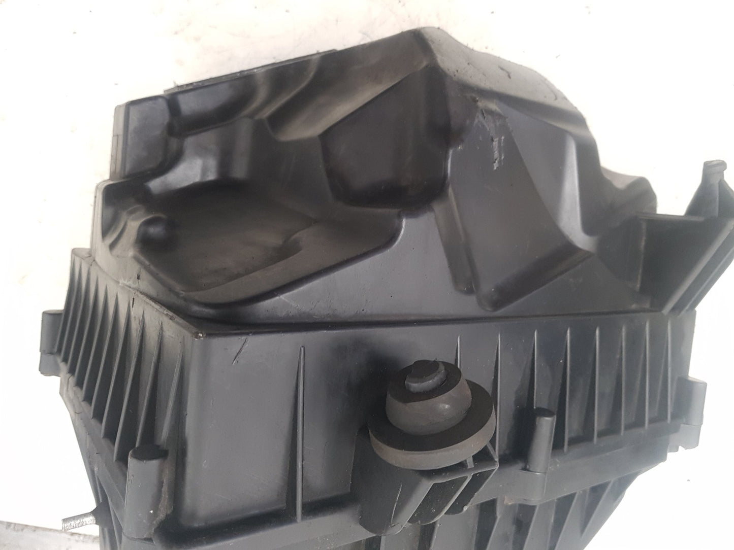 2008 - 2016 Volvo V70  Estate Air Filter Box 7G91-9600-D0