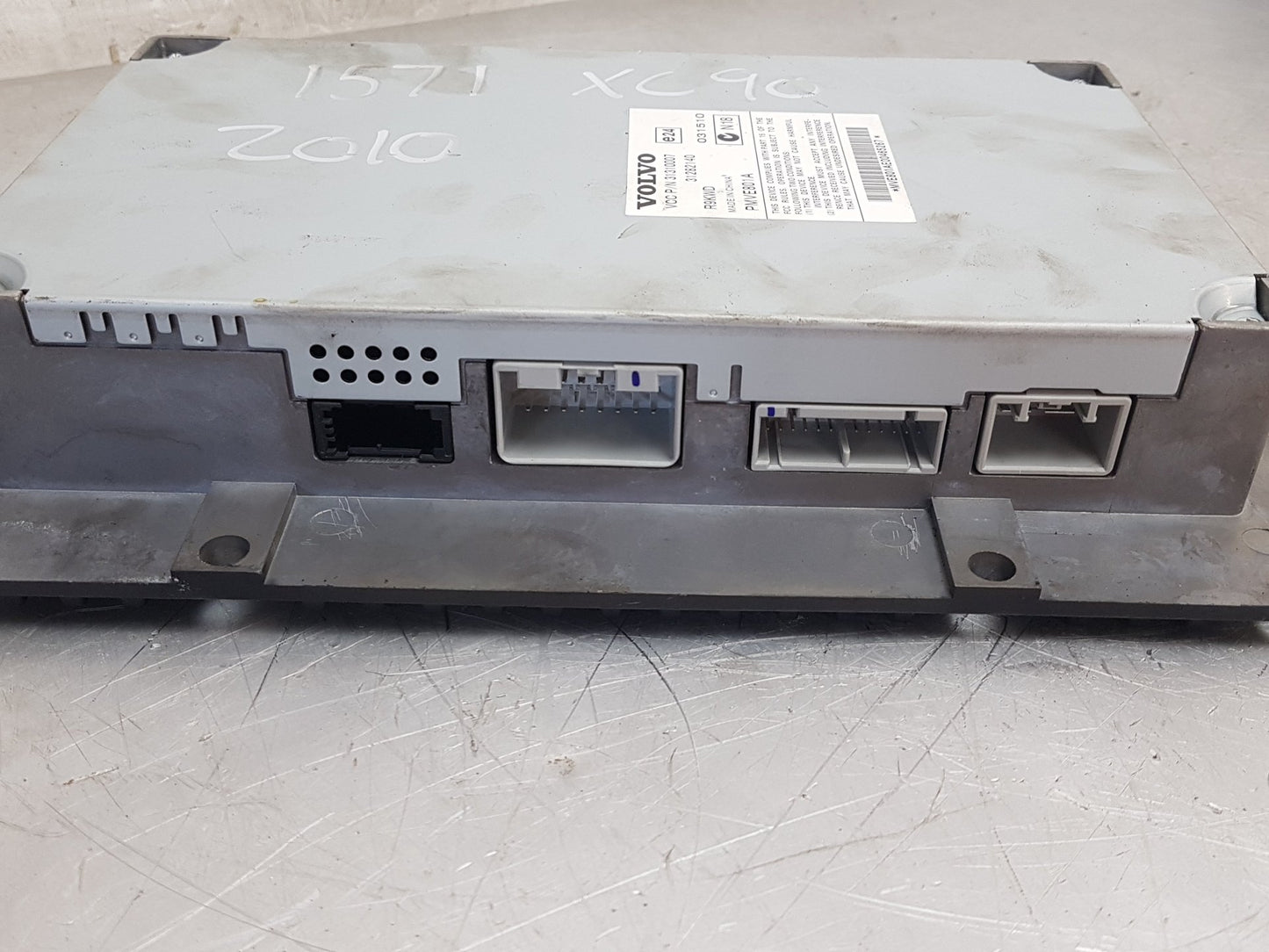 2006 - 2009 Volvo C70  Convertible Amplifier 31282140