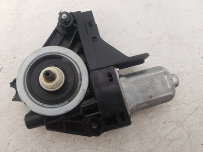 2010 - 2017 Volvo XC60  Estate WINDOW REG MOTOR (PASSENGER SIDE REAR)
