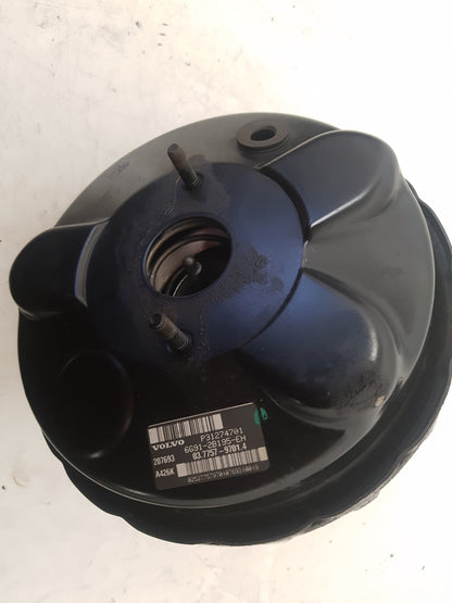 2008 - 2016 Volvo V70  Estate Brake Booster 31274701