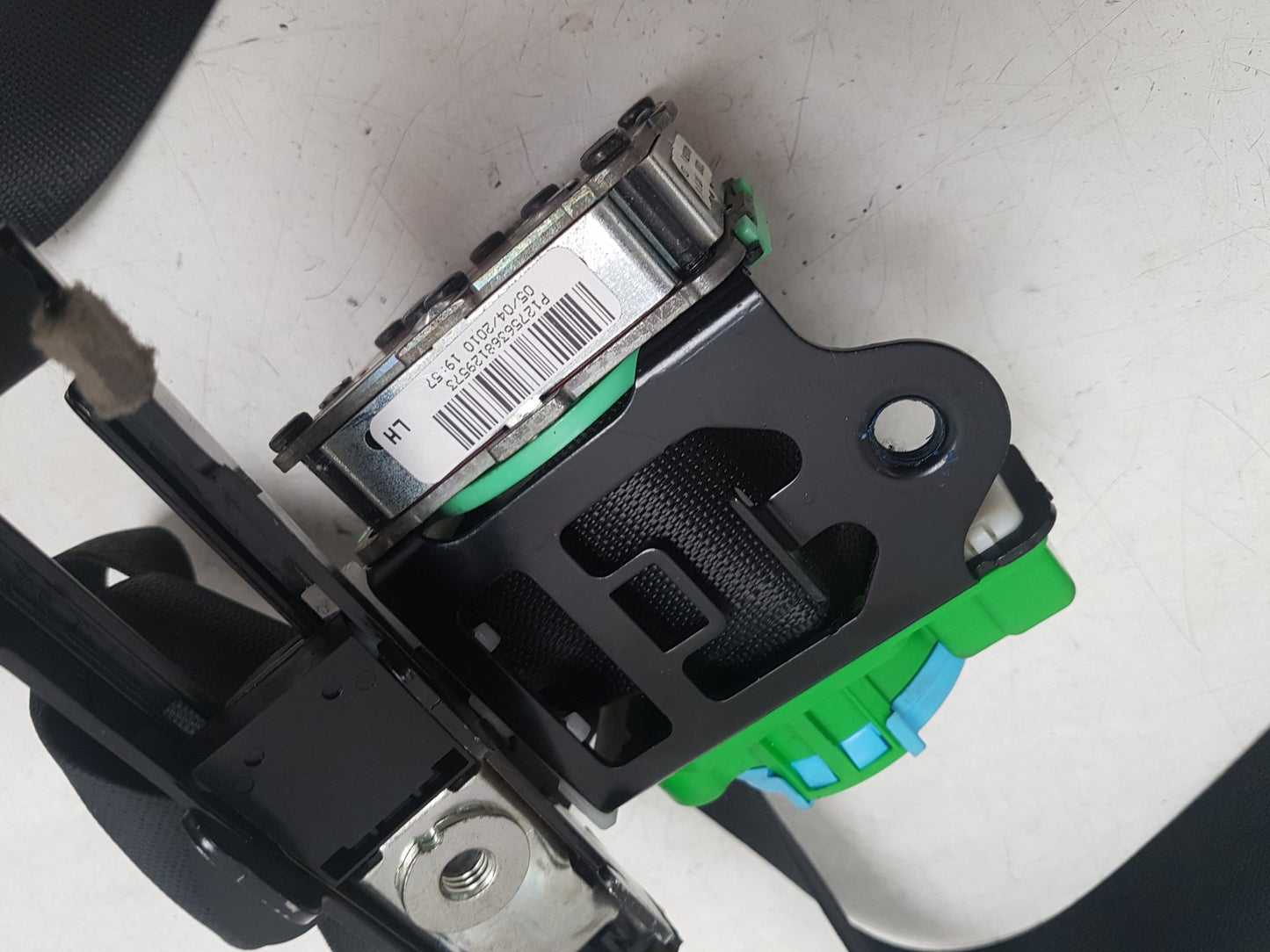 2007 - 2015 Saab 9-3  Estate Left Front Seat Belt 12756368
