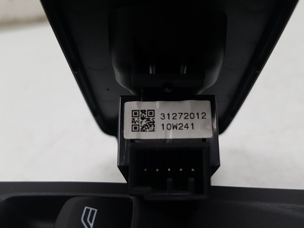 2010 - 2012 Volvo C30  Hatchback Left Front Window Switch 31272012
