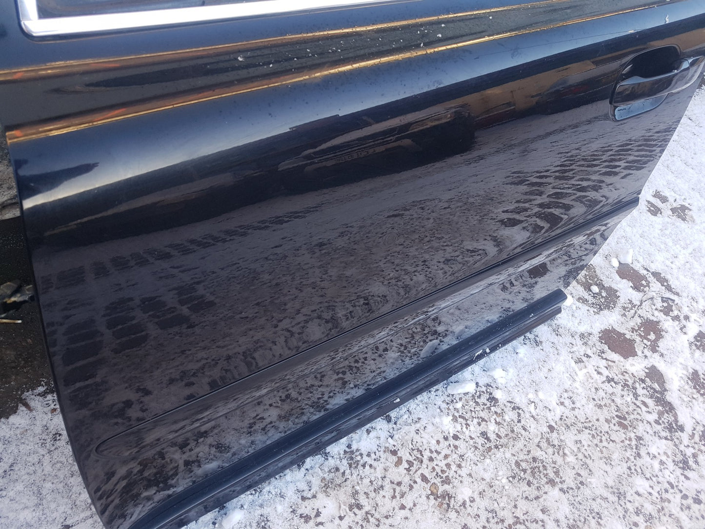 2011 - 2014 Volvo XC90  Estate DOOR - BARE (FRONT PASSENGER SIDE)