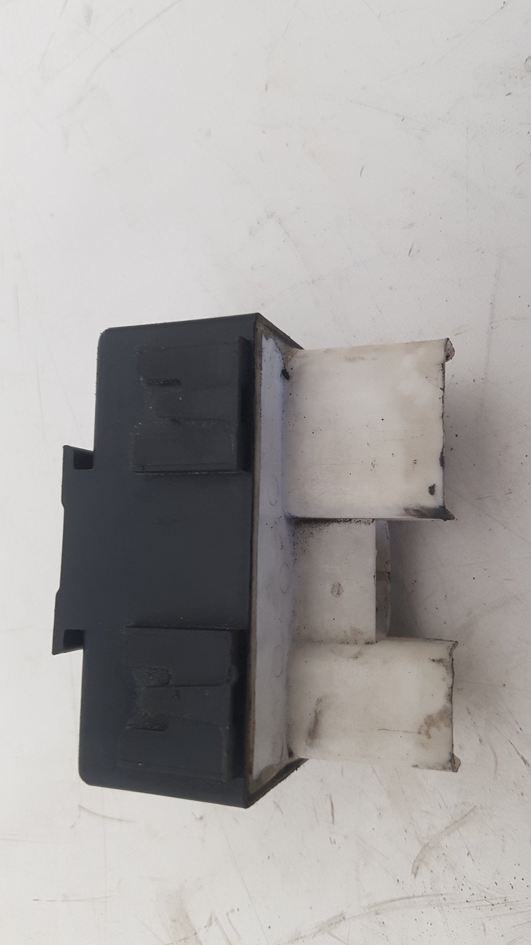 1992 - 1997 Volvo 850  Estate COOLING FAN RELAY 1398845