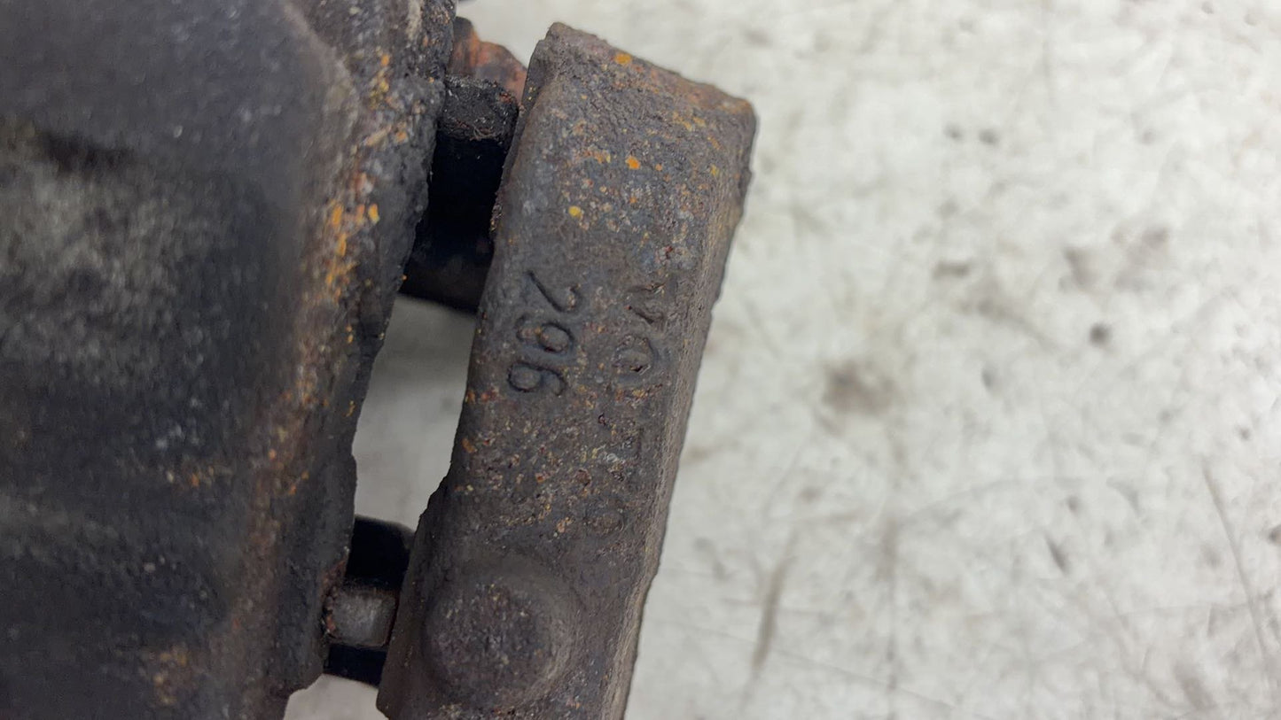 2017 - 2026 Volvo V60 II 225 Estate Right Front Caliper 31381552