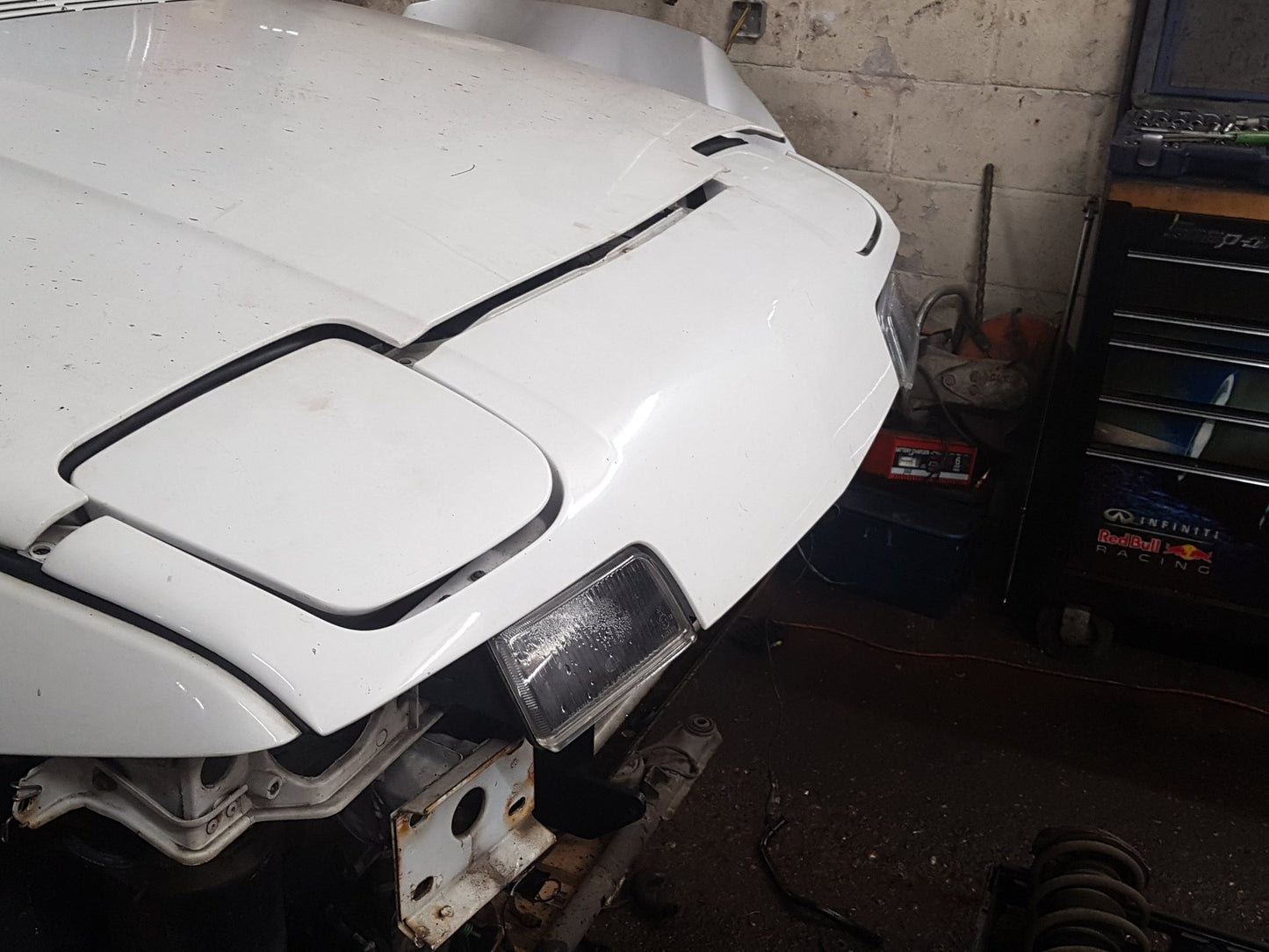 1986 - 1995 Volvo 480  Hatchback Front Panel