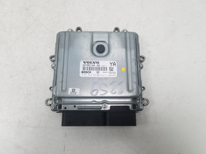 2007 - 2016 Volvo V70  Estate Engine ECU 30785100 AB 0281012765