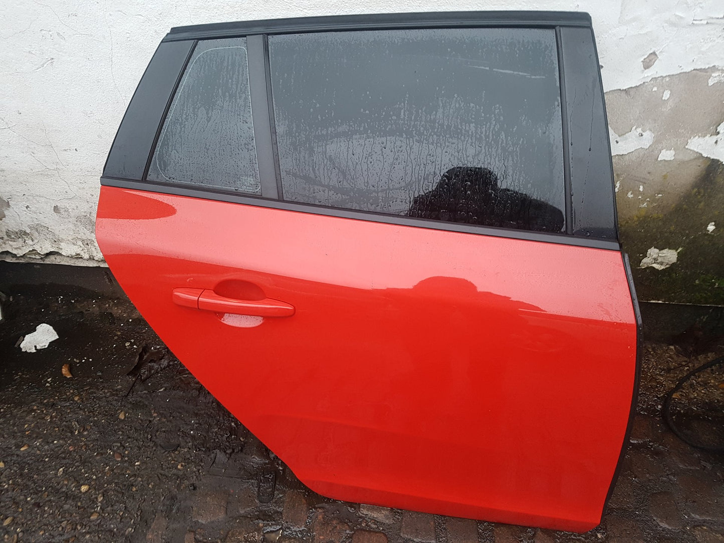2011 - 2014 Volvo V60 I 155 Estate DOOR - BARE (REAR DRIVER SIDE)