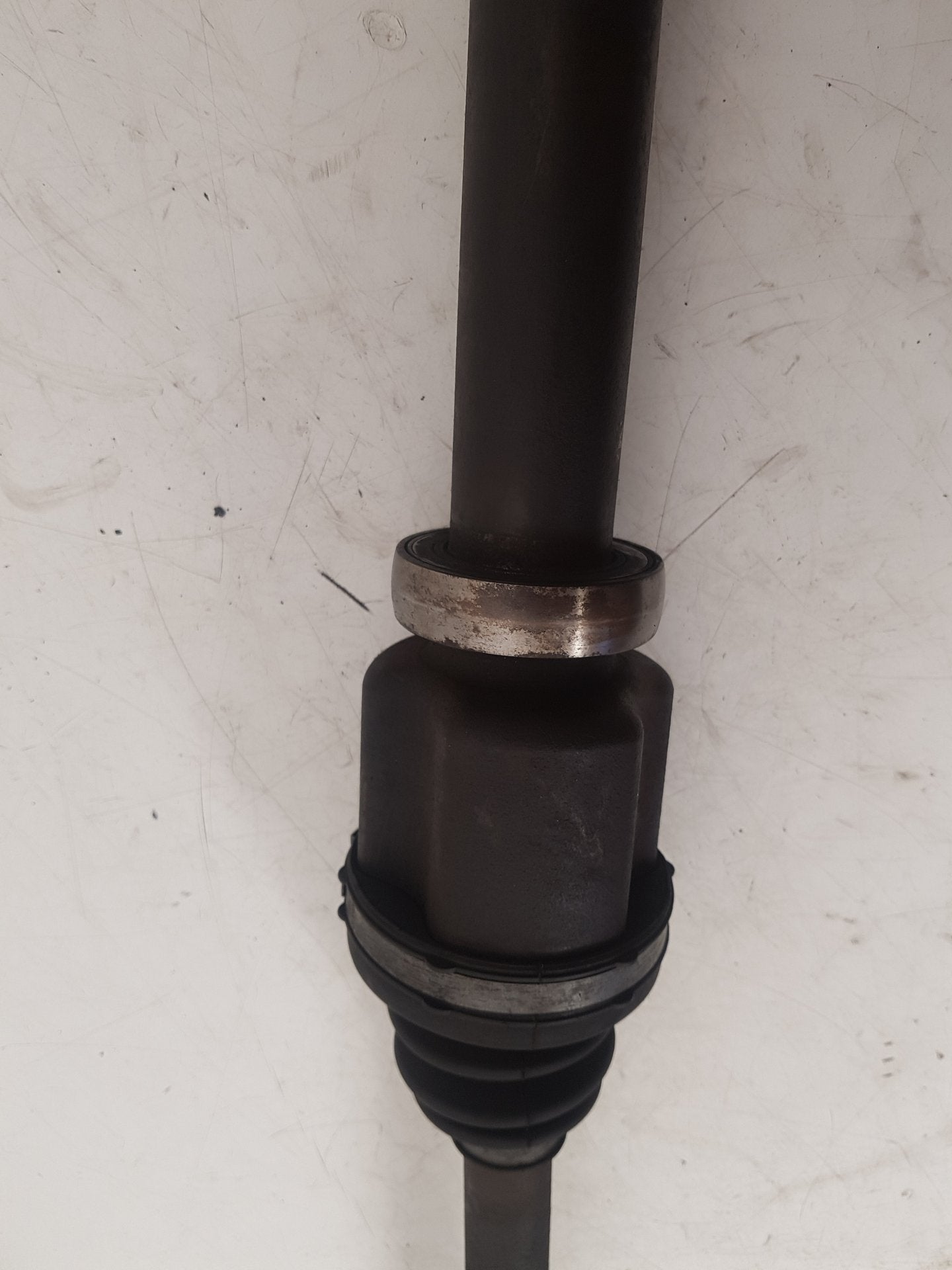 2012 Volvo S60  Saloon Driveshaft (Manual) UK Drivers Side Front.