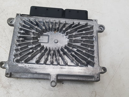 2004 - 2007 Volvo V50   Estate Engine ECU 30729800