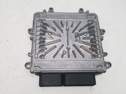 2005 - 2008 Volvo V70  Estate Engine ECU 30729826A